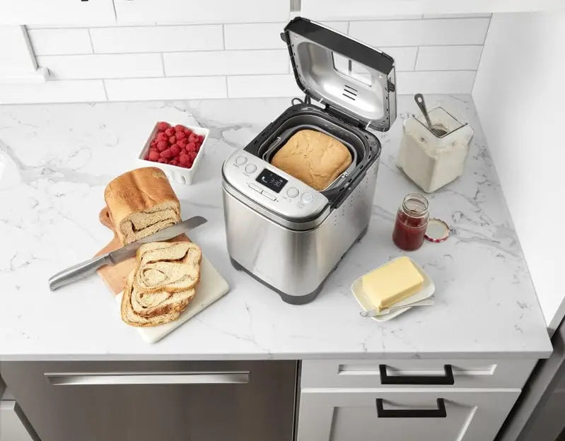 Cuisinart Compact Automatic Bread Maker  Makes Up to 2-Lb Loaves