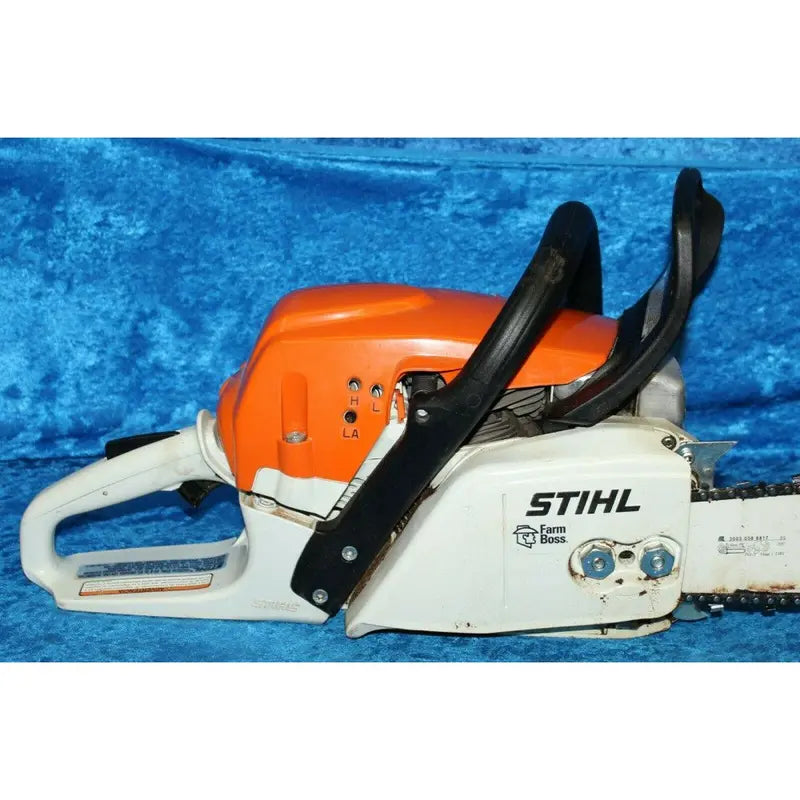 STIHL MS271 Chainsaw – 50.2cc Farm Boss Model with Low-Vibration Technology and Quick-Stop Chain Brake
