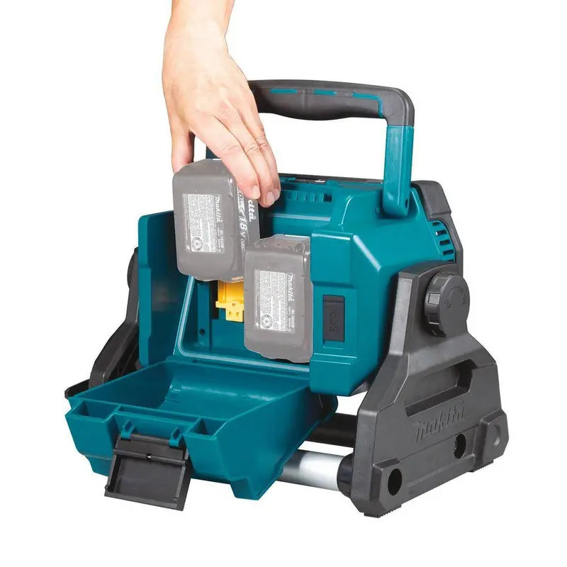 DML809 18V X2 LXT Lithium-Ion Cordless Work Light  2 Pack (Light Only)